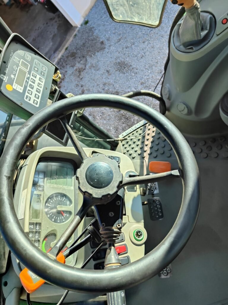 TRACTEUR AGRICOLE Deutz-Fahr AGROTRON K90 Année 2006