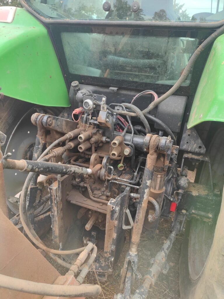 TRACTEUR AGRICOLE Deutz-Fahr AGROTRON K90 Année 2006