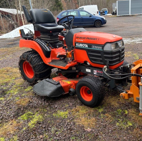 Kubota  BX2200