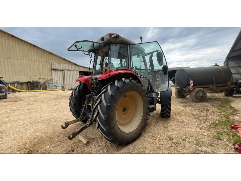 MASSEY FERGUSON – 5S115 – 2022