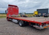 Mercedes 1843 – Plateforme avec verrouillage par rotation