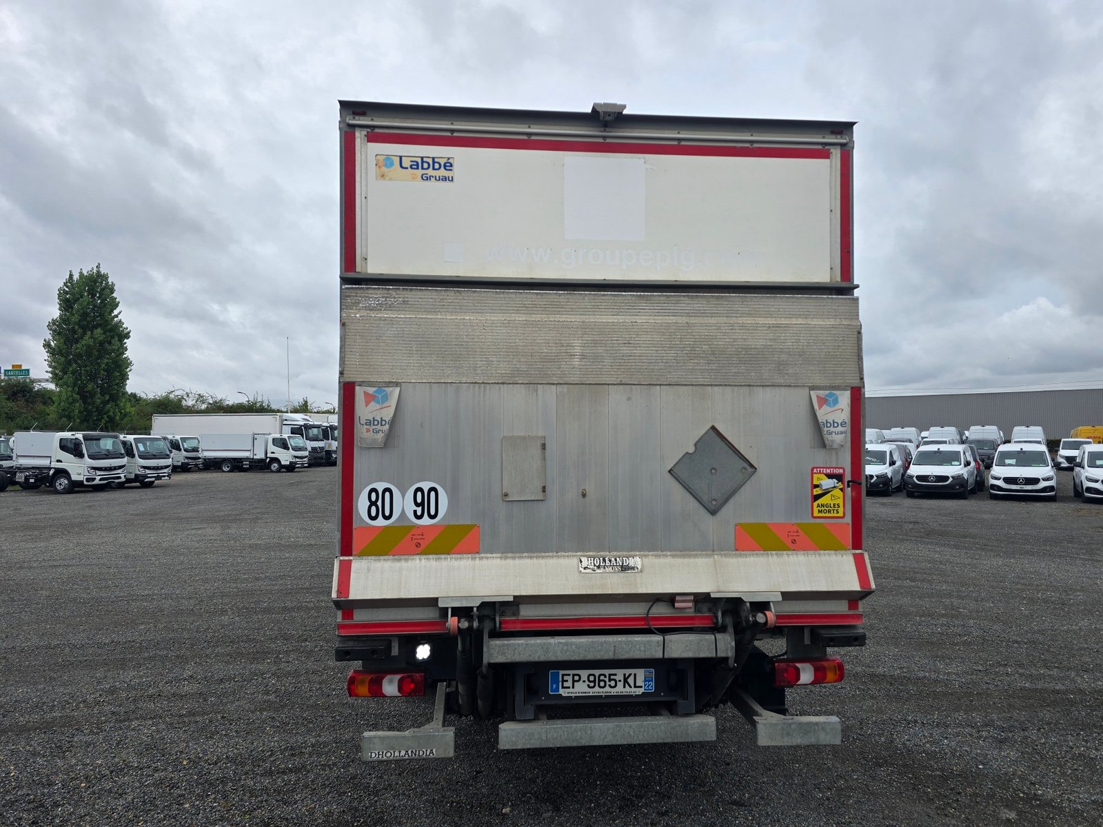 Mercedes Atego 1218 – Boîte – ADR