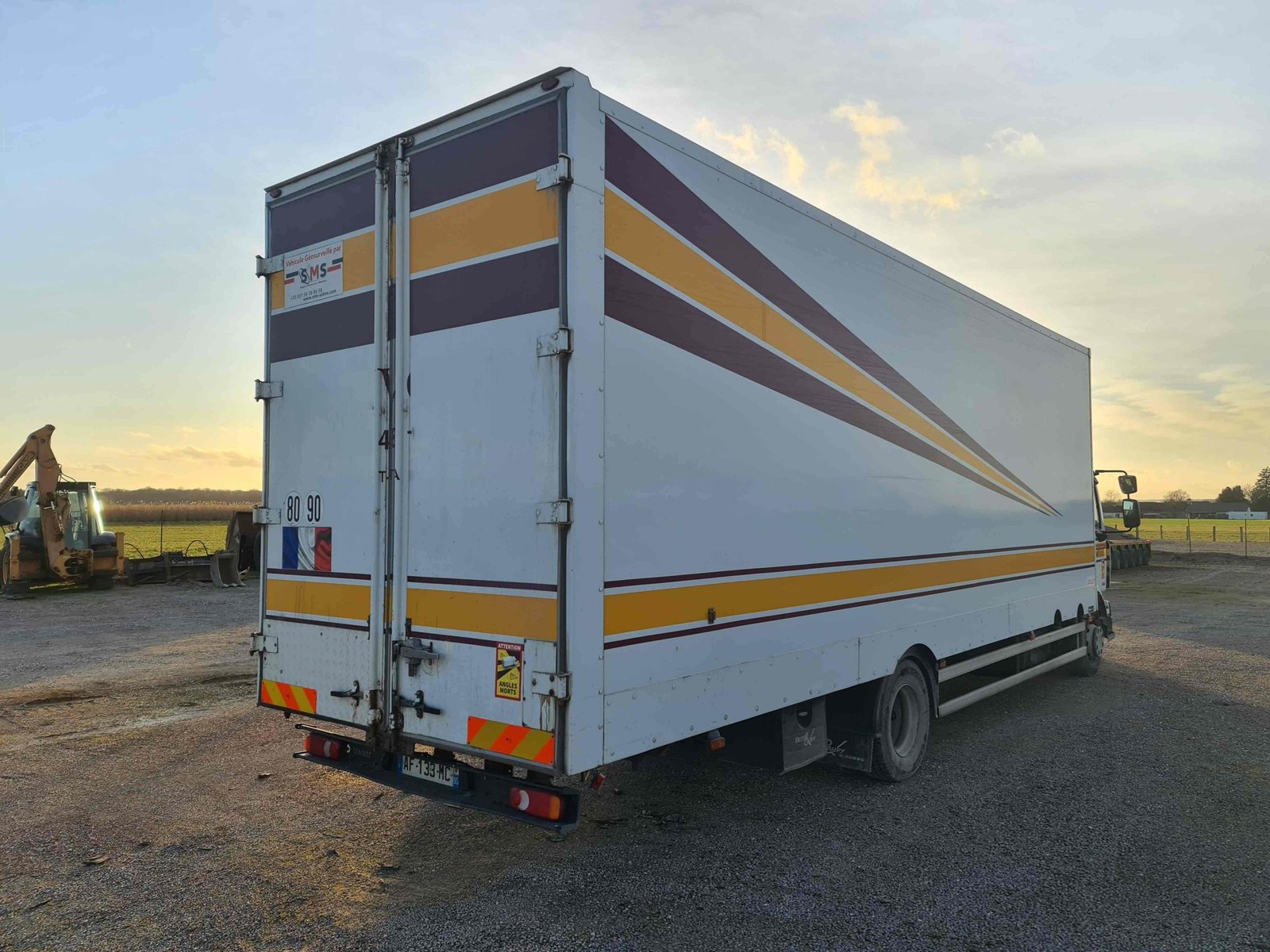 Renault Midlum 240 – Porte-voitures