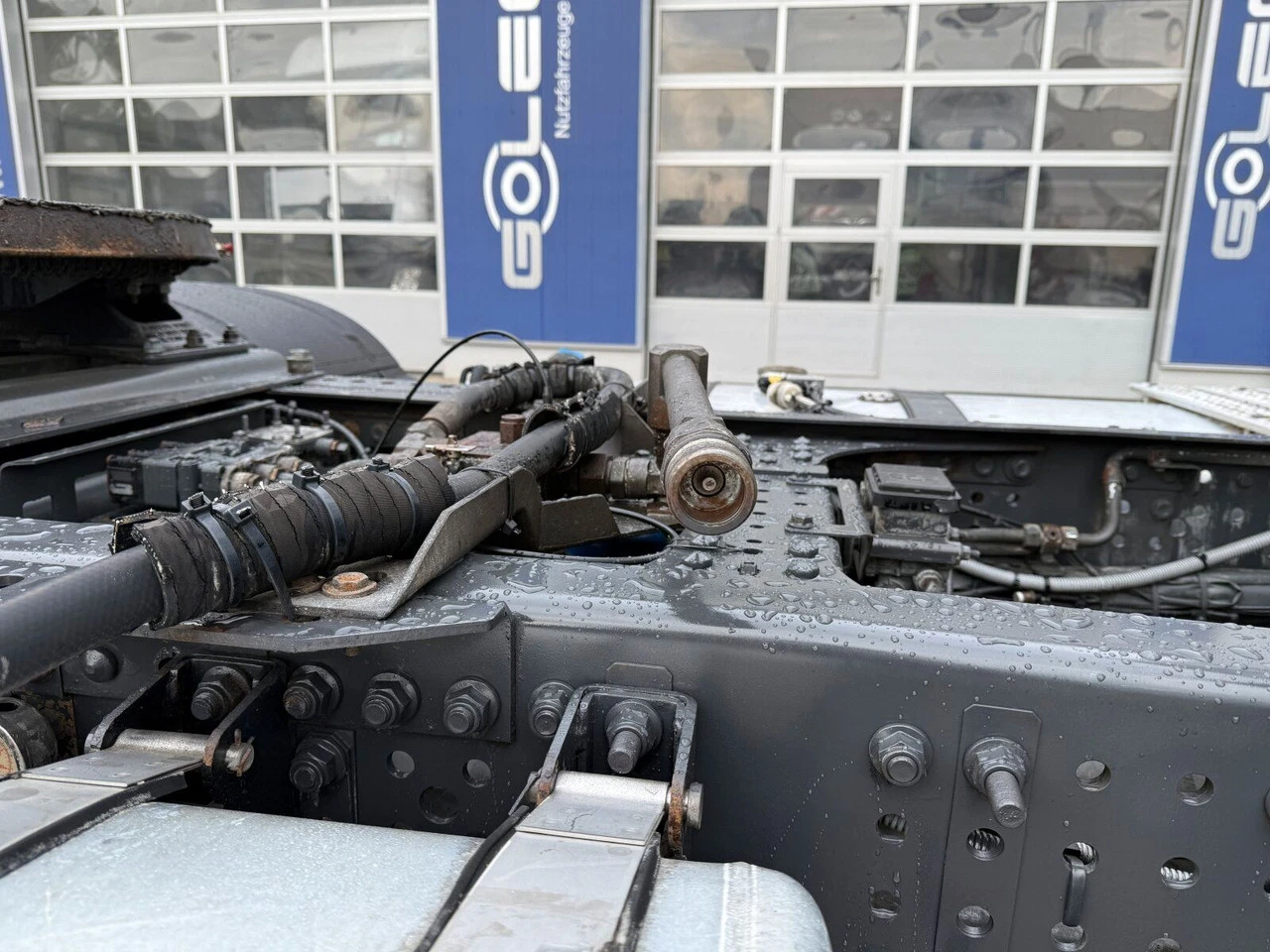 Mercedes-Benz Actros 1845