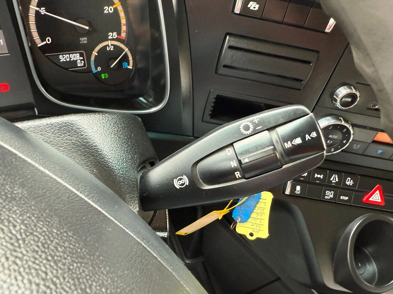 Mercedes-Benz Actros 1845