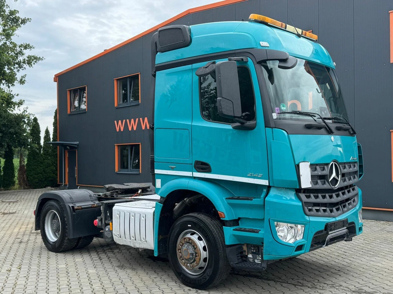 Mercedes-Benz Arocs